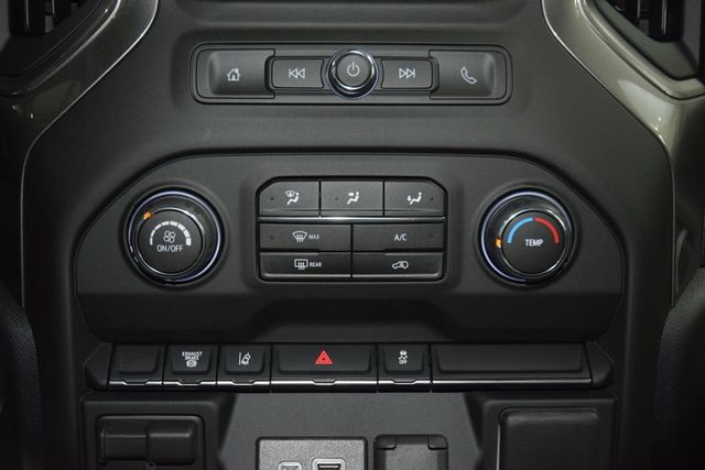 2026 Chevrolet Silverado 3500HD 4WD Crew Cab 172" Work Truck - 23055231 - 26