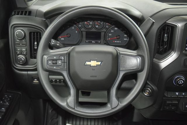 2026 Chevrolet Silverado 3500HD 4WD Crew Cab 172" Work Truck - 23055231 - 30