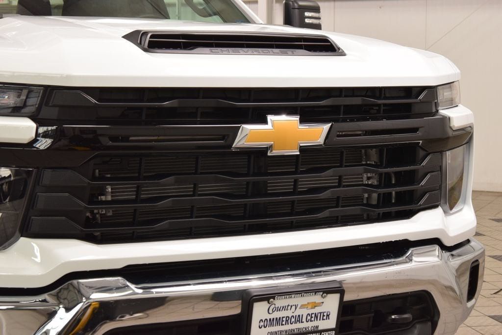 2026 Chevrolet Silverado 3500HD 4WD Crew Cab 172" Work Truck - 23055231 - 5