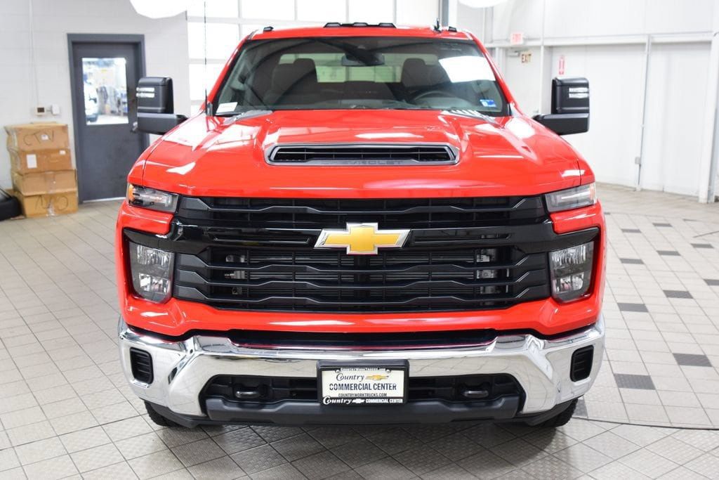 2026 Chevrolet Silverado 3500HD 4WD Crew Cab 172" Work Truck - 23055232 - 1