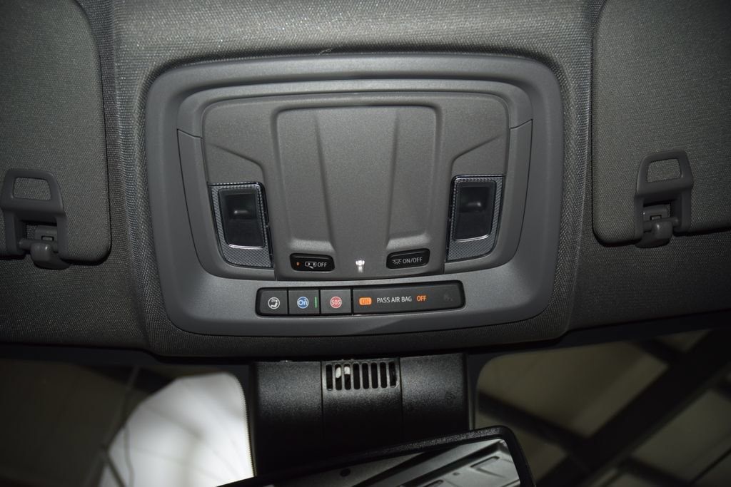 2026 Chevrolet Silverado 3500HD 4WD Crew Cab 172" Work Truck - 23055232 - 41