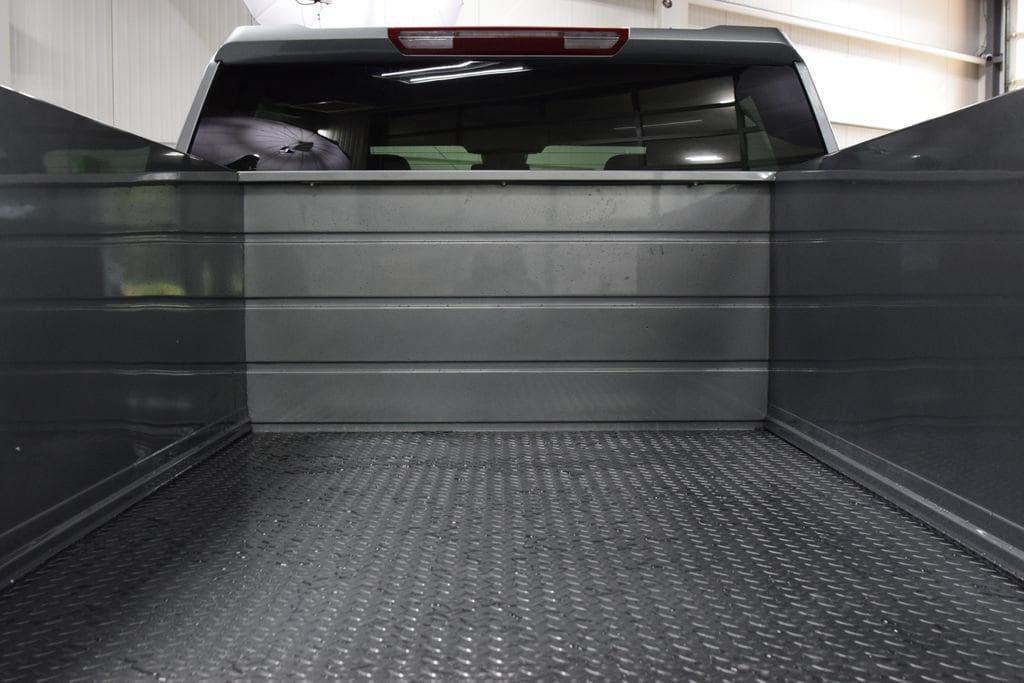2026 Chevrolet Silverado 3500HD 4WD Crew Cab 172" Work Truck - 23055233 - 18