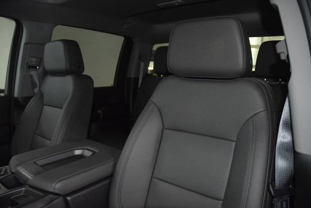 2026 Chevrolet Silverado 3500HD 4WD Crew Cab 172" Work Truck - 23055233 - 35
