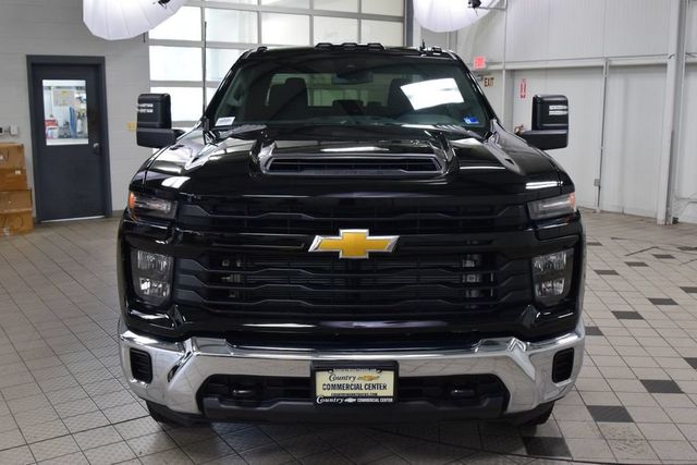 2026 Chevrolet Silverado 3500HD 4WD Crew Cab 172" Work Truck - 23055234 - 1