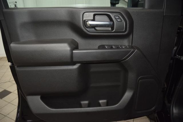 2026 Chevrolet Silverado 3500HD 4WD Crew Cab 172" Work Truck - 23055234 - 39