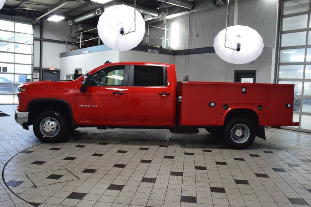 2026 Chevrolet Silverado 3500HD 4WD Crew Cab 172" Work Truck - 23055235 - 2