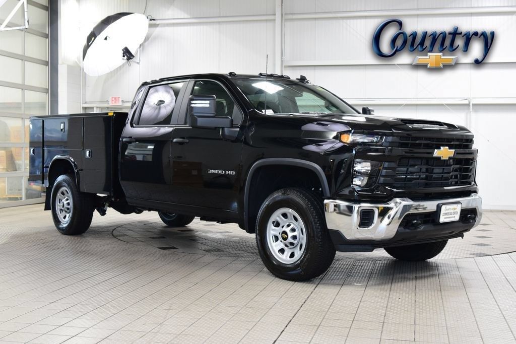 2026 Chevrolet Silverado 3500HD 4WD Crew Cab 172" Work Truck - 23060062 | Video 1