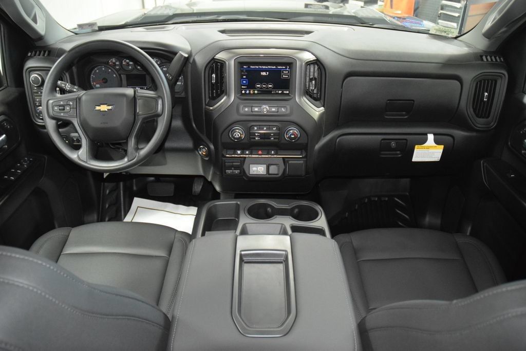 2026 Chevrolet Silverado 3500HD 4WD Crew Cab 172" Work Truck - 23060062 - 23