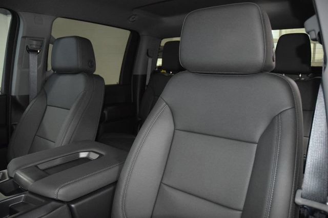 2026 Chevrolet Silverado 3500HD 4WD Crew Cab 172" Work Truck - 23060062 - 35