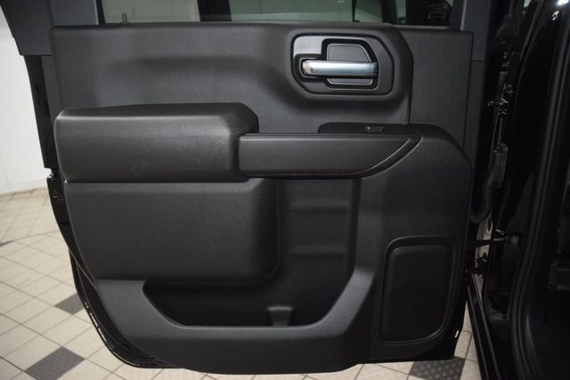 2026 Chevrolet Silverado 3500HD 4WD Crew Cab 172" Work Truck - 23060062 - 37