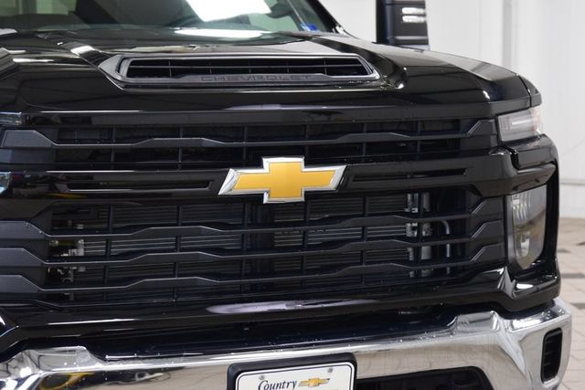 2026 Chevrolet Silverado 3500HD 4WD Crew Cab 172" Work Truck - 23060062 - 5