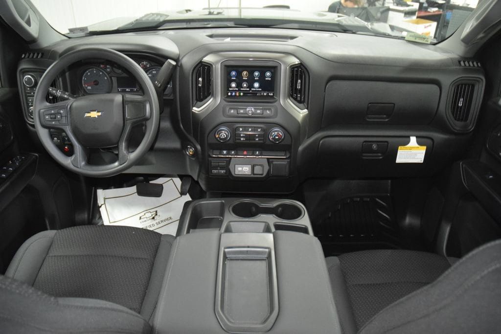 2026 Chevrolet Silverado 3500HD 4WD Crew Cab 172" Work Truck - 23066356 - 23