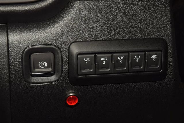 2026 Chevrolet Silverado 3500HD 4WD Crew Cab 172" Work Truck - 23066356 - 29
