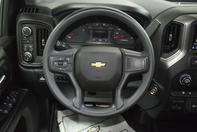 2026 Chevrolet Silverado 3500HD 4WD Crew Cab 172" Work Truck - 23066356 - 30