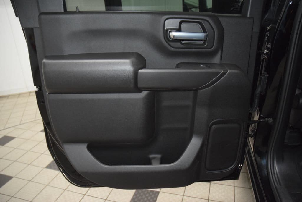 2026 Chevrolet Silverado 3500HD 4WD Crew Cab 172" Work Truck - 23066356 - 38