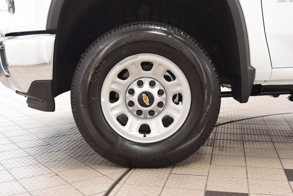 2026 Chevrolet Silverado 3500HD 4WD Crew Cab 172" Work Truck - 23067455 - 22