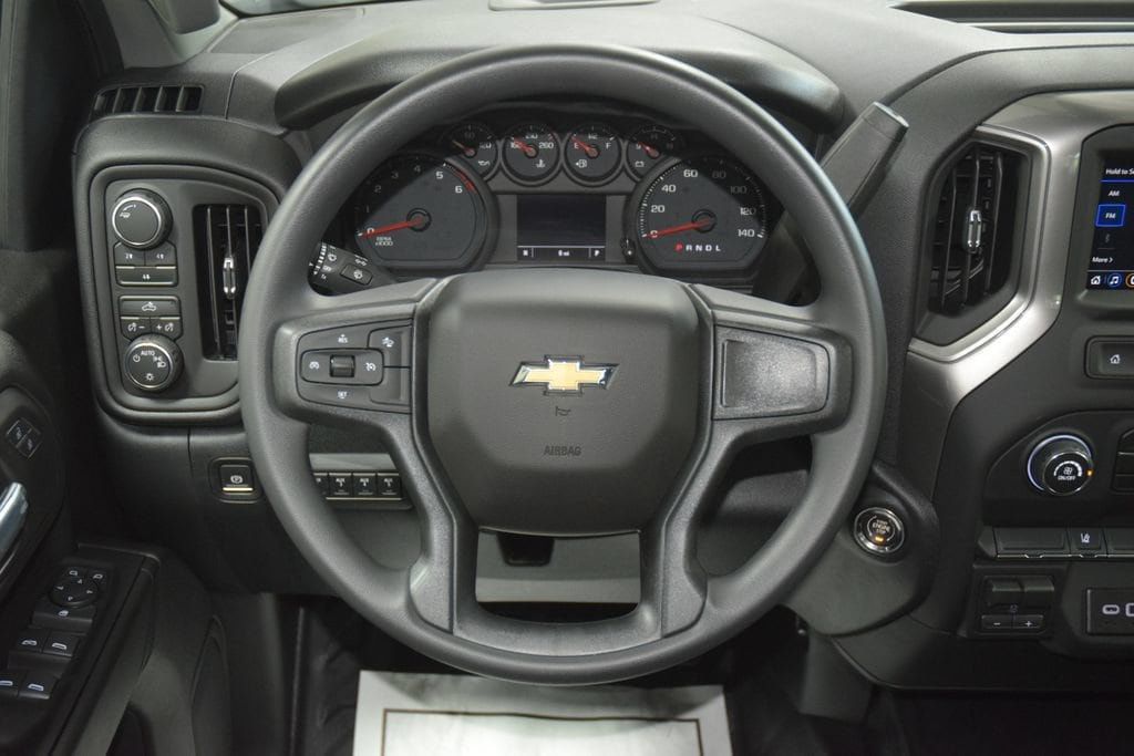 2026 Chevrolet Silverado 3500HD 4WD Crew Cab 172" Work Truck - 23071779 - 28