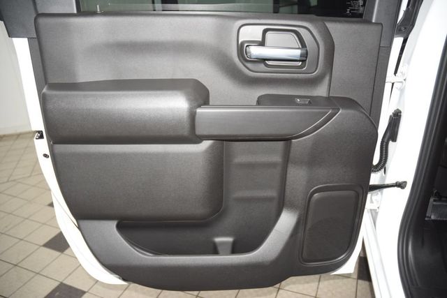 2026 Chevrolet Silverado 3500HD 4WD Crew Cab 172" Work Truck - 23071779 - 37