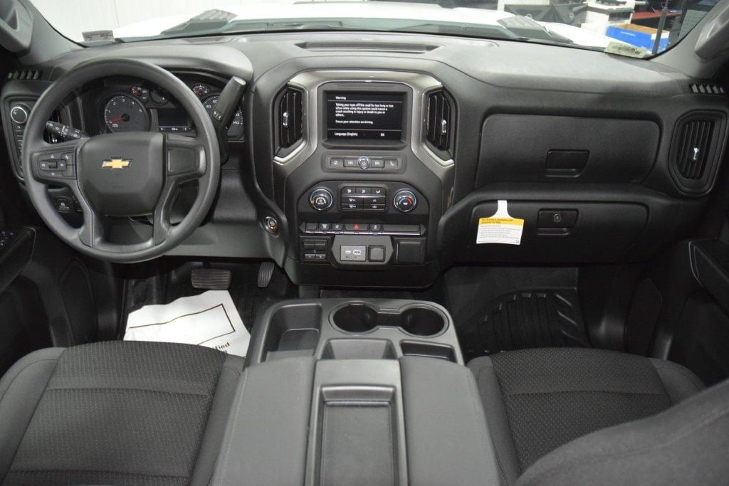 2026 Chevrolet Silverado 3500HD 4WD Crew Cab 172" Work Truck - 23074893 - 25