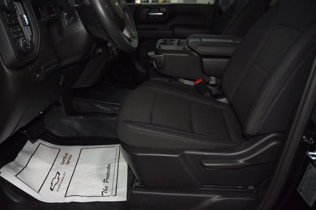 2026 Chevrolet Silverado 3500HD 4WD Crew Cab 172" Work Truck - 23081643 - 34