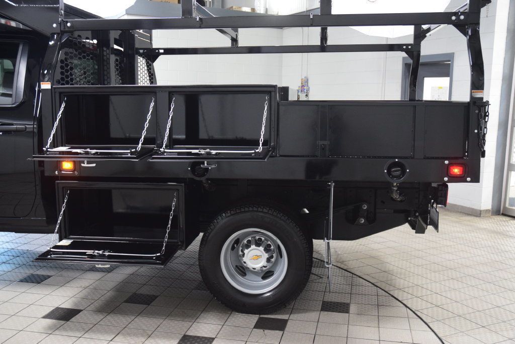 2026 Chevrolet Silverado 3500HD 4WD Crew Cab 172" Work Truck - 23081643 - 44