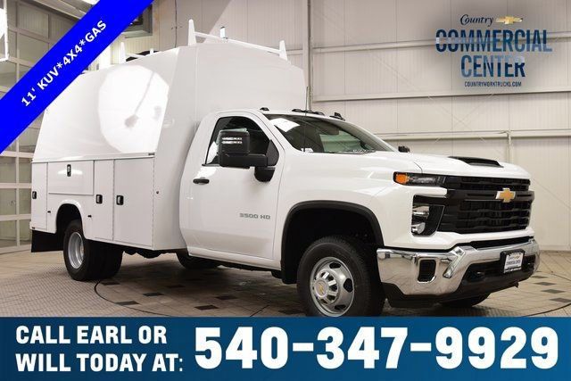 2026 Chevrolet Silverado 3500HD 4WD Reg Cab 142" Work Truck - 23012370 | Video 1