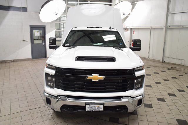 2026 Chevrolet Silverado 3500HD 4WD Reg Cab 142" Work Truck - 23012370 - 1
