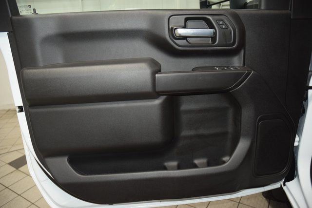 2026 Chevrolet Silverado 3500HD 4WD Reg Cab 142" Work Truck - 23012370 - 30