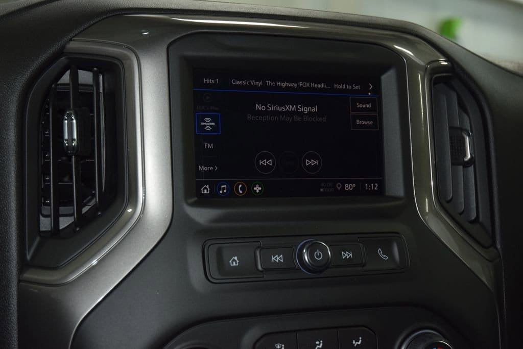 2026 Chevrolet Silverado 3500HD 4WD Reg Cab 142" Work Truck - 23012375 - 25