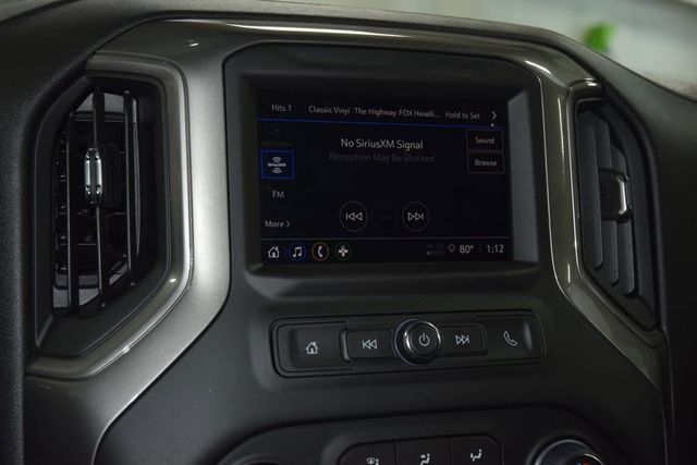 2026 Chevrolet Silverado 3500HD 4WD Reg Cab 142" Work Truck - 23012375 - 25