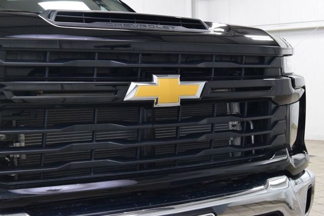 2026 Chevrolet Silverado 3500HD 4WD Reg Cab 142" Work Truck - 23012375 - 5