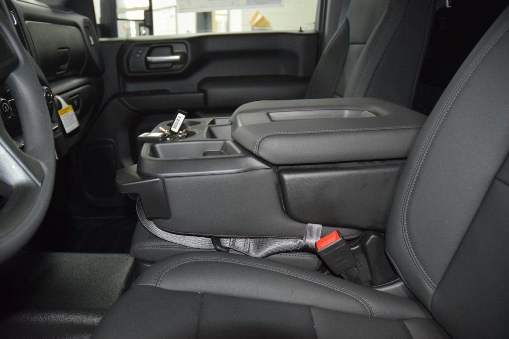 2026 Chevrolet Silverado 3500HD 4WD Reg Cab 142" Work Truck - 23012386 - 30