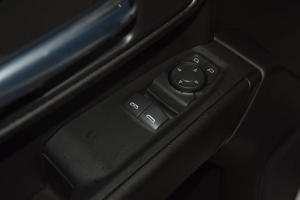 2026 Chevrolet Silverado 3500HD 4WD Reg Cab 142" Work Truck - 23012386 - 32