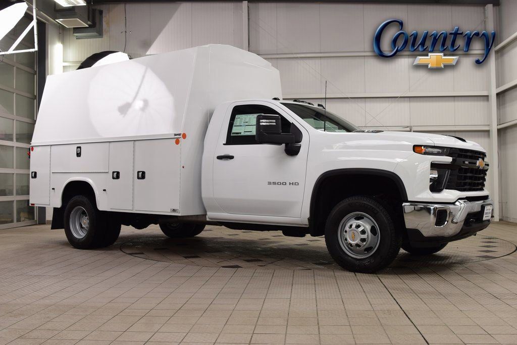 2026 Chevrolet Silverado 3500HD 4WD Reg Cab 142" Work Truck - 23012387 | Video 1