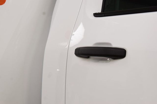 2026 Chevrolet Silverado 3500HD 4WD Reg Cab 142" Work Truck - 23012387 - 11
