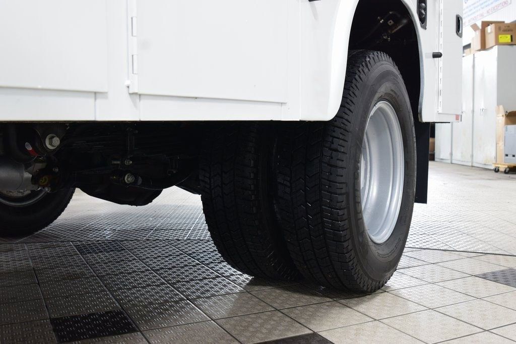 2026 Chevrolet Silverado 3500HD 4WD Reg Cab 142" Work Truck - 23012387 - 19