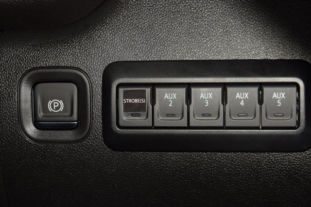 2026 Chevrolet Silverado 3500HD 4WD Reg Cab 142" Work Truck - 23012387 - 27