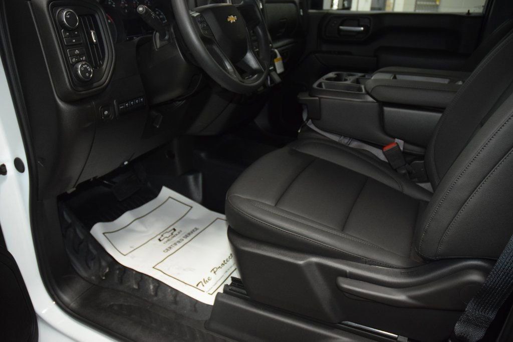 2026 Chevrolet Silverado 3500HD 4WD Reg Cab 142" Work Truck - 23012387 - 31