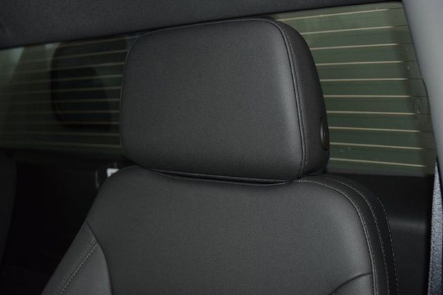 2026 Chevrolet Silverado 3500HD 4WD Reg Cab 142" Work Truck - 23012387 - 33