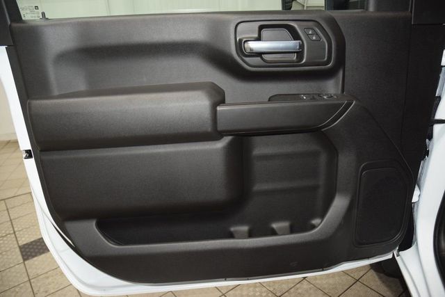 2026 Chevrolet Silverado 3500HD 4WD Reg Cab 142" Work Truck - 23012387 - 34