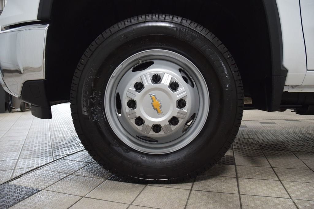 2026 Chevrolet Silverado 3500HD 4WD Reg Cab 142" Work Truck - 23012392 - 17