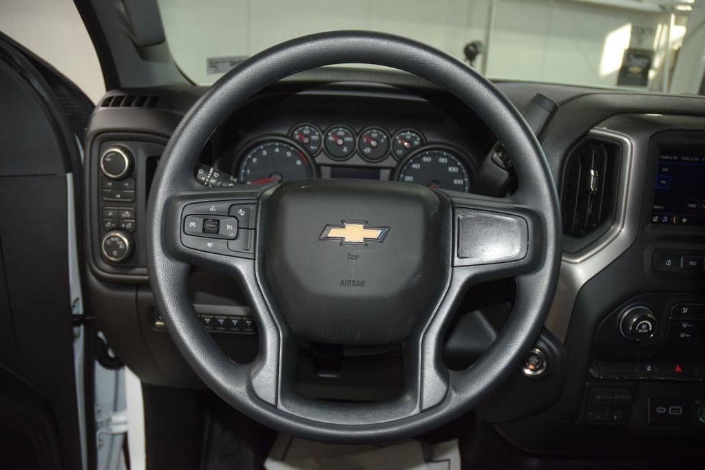 2026 Chevrolet Silverado 3500HD 4WD Reg Cab 142" Work Truck - 23012392 - 30