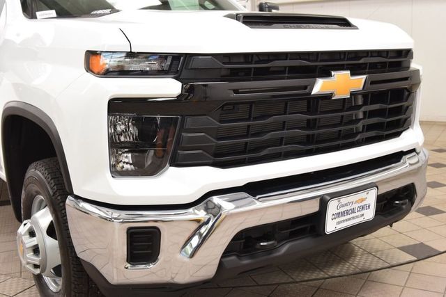 2026 Chevrolet Silverado 3500HD 4WD Reg Cab 142" Work Truck - 23012392 - 5
