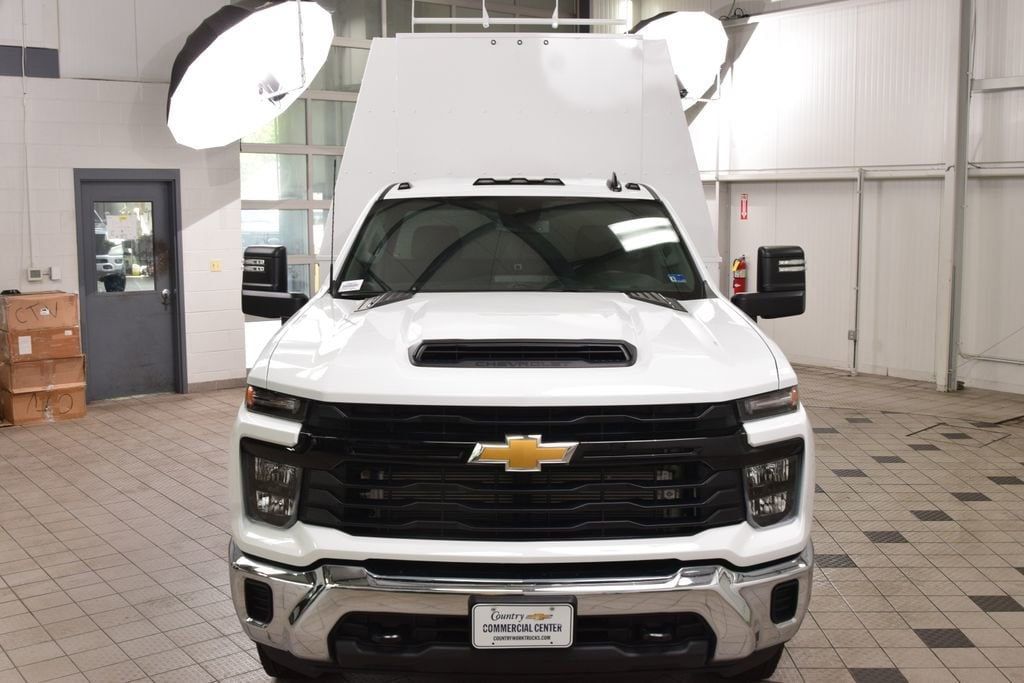 2026 Chevrolet Silverado 3500HD 4WD Reg Cab 142" Work Truck - 23012395 - 1