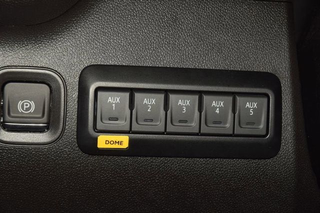 2026 Chevrolet Silverado 3500HD 4WD Reg Cab 142" Work Truck - 23012395 - 30