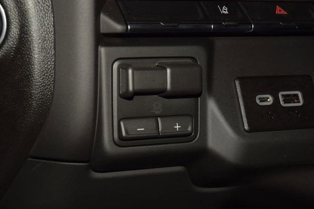 2026 Chevrolet Silverado 3500HD 4WD Reg Cab 142" Work Truck - 23013462 - 24