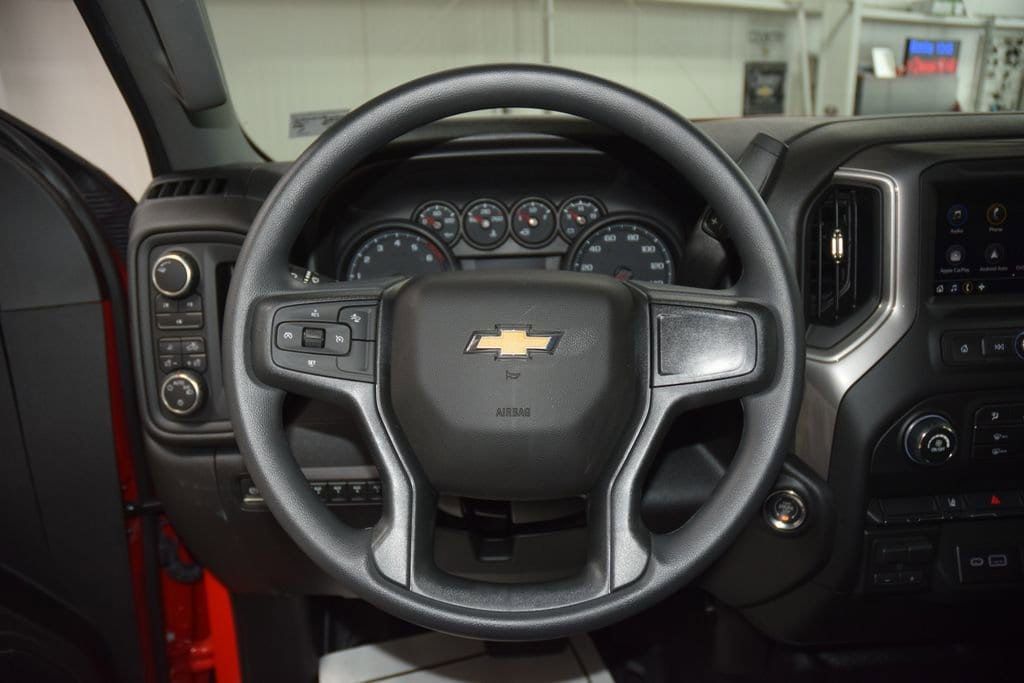 2026 Chevrolet Silverado 3500HD 4WD Reg Cab 142" Work Truck - 23019470 - 32