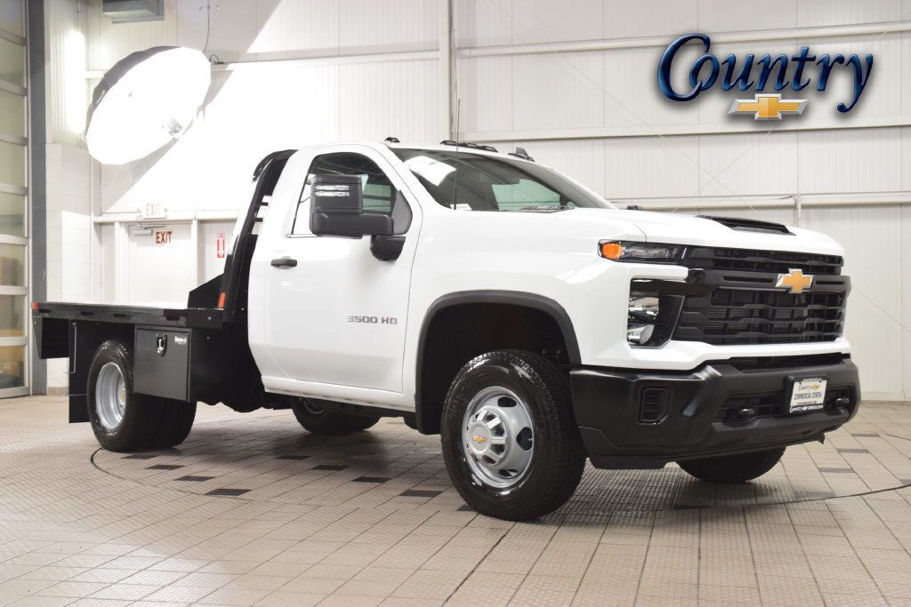 2026 Chevrolet Silverado 3500HD 4WD Reg Cab 142" Work Truck - 23067861 | Video 1