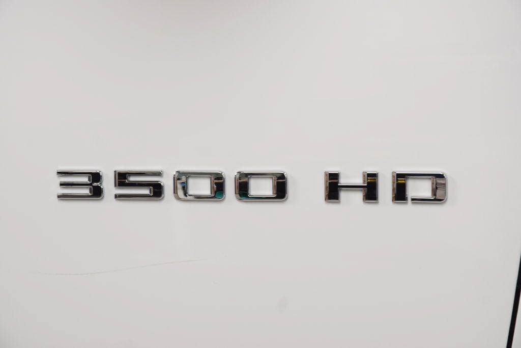 2026 Chevrolet Silverado 3500HD 4WD Reg Cab 142" Work Truck - 23067861 - 11