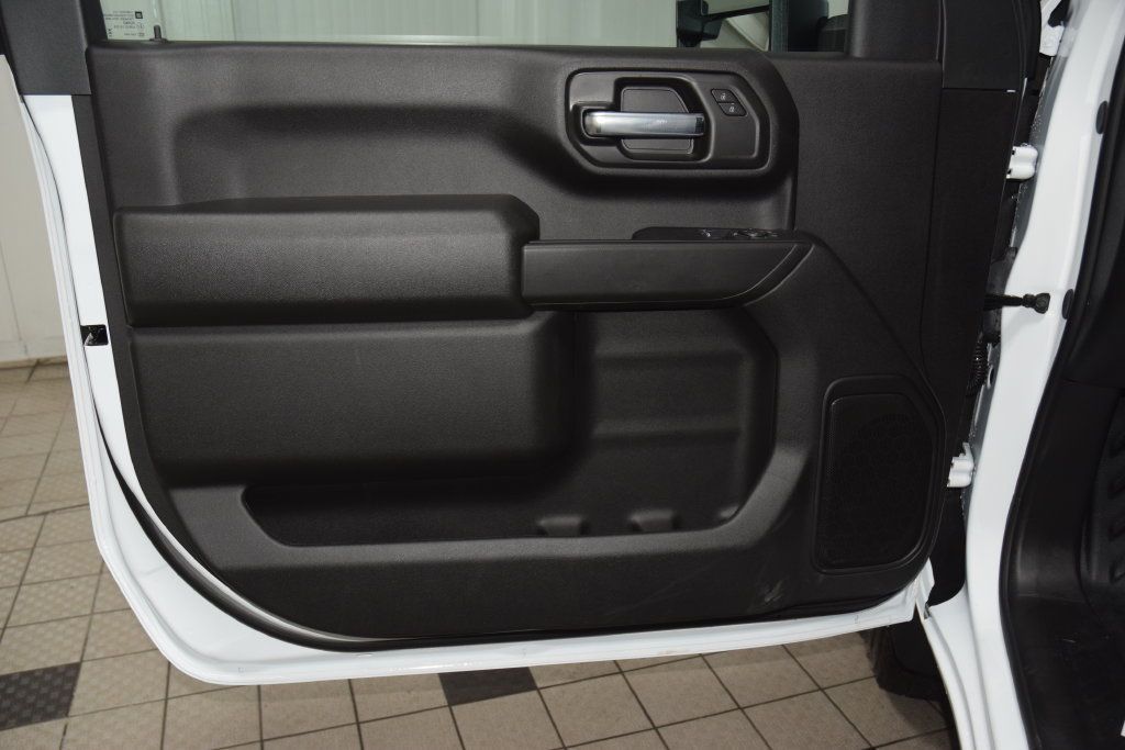 2026 Chevrolet Silverado 3500HD 4WD Reg Cab 142" Work Truck - 23067861 - 36